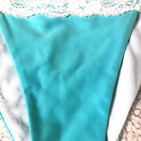 Beach Bunny Lady Lace Bikini Bottom - Picture 3 of 5